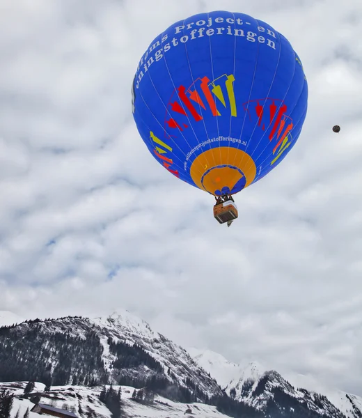 2012 Festival de balões de ar quente na Suíça — Fotografia de Stock