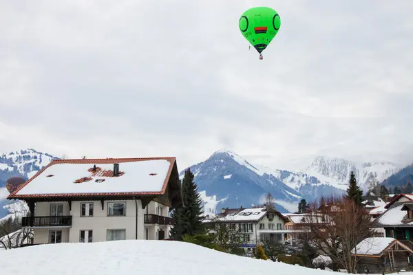 2012 gorące powietrze balony Festiwal w Szwajcarii — Zdjęcie stockowe