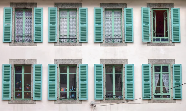Oude Franse venster — Stockfoto