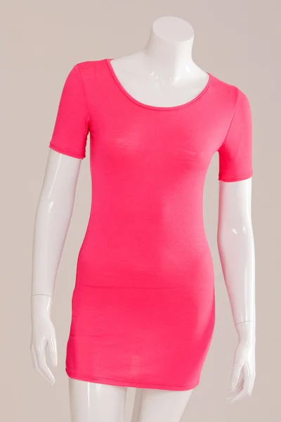 T-shirt lång rosa — Stockfoto