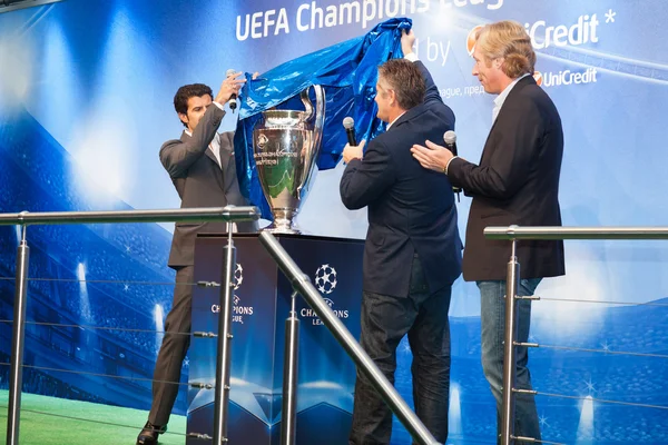 Embajadores UEFA Mihaylichenko, Figo, Suker — Foto de Stock