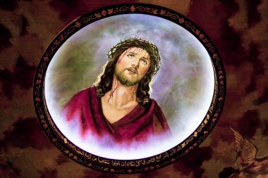 Jesus with crown of thorns clipart