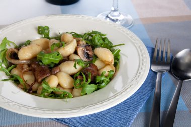 lezzetli gnocchi akşam yemeği