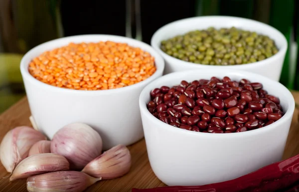 Bohnen und Knoblauch — Stockfoto