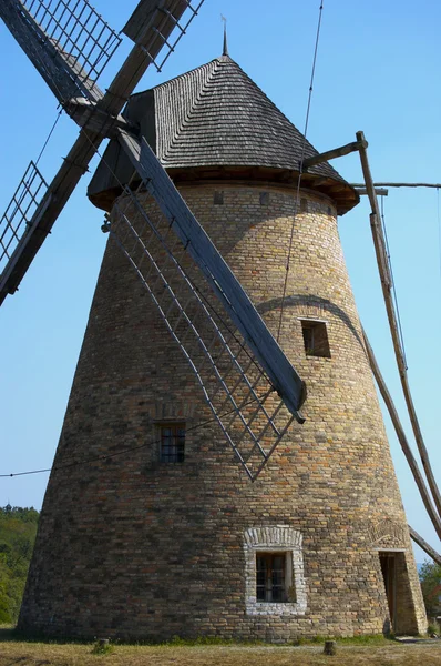 Old windmill — Stock Photo, Image