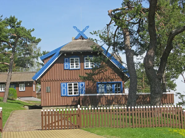 Nida, Litauen. Thomas Mang 's hus museum – stockfoto