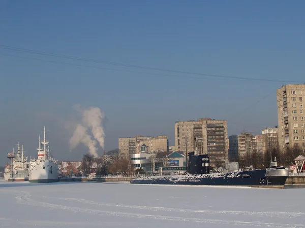 Kaliningrado Los barcos en un amarre de un museo del océano Mundial —  Fotos de Stock