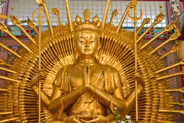 Estatua del Bodhisattva "Guan Yin" — Foto de Stock