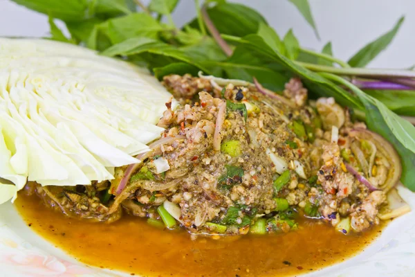 Baharatlı kıyılmış et salatası — Stok fotoğraf