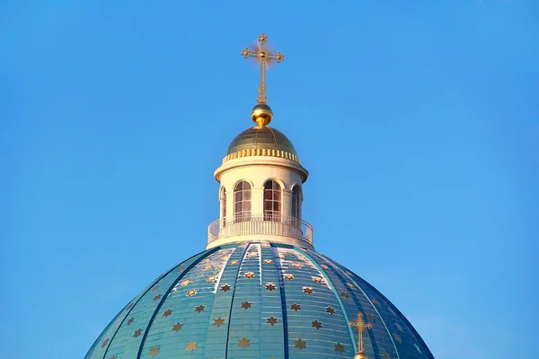 Střecha ortodoxie církve v Petrohradě — Stock fotografie