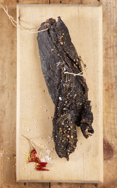 切り干し肉 - 乾燥治されたビーフ肉 — ストック写真