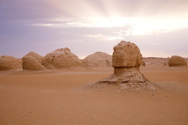 Известняковые скалы в Западной Белой пустыне, Египет — стоковое фото