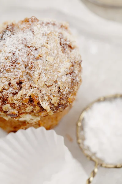 Sárgarépa és zab egészséges muffin ón torta — Stock Fotó