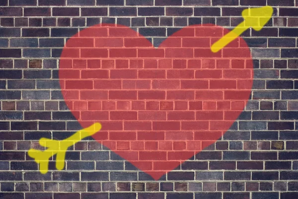 バレンタインの心と矢印落書き、レンガの壁の背景があります。 — ストック写真