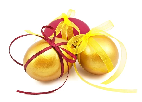 Ovos de Páscoa com fitas — Fotografia de Stock