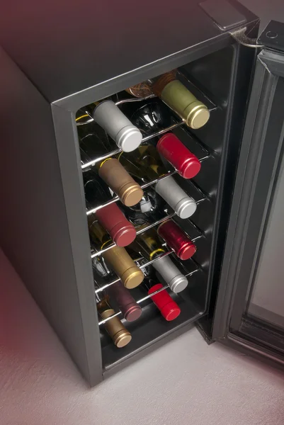 Refrigerador de vinho — Fotografia de Stock
