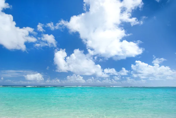 Strand in de kariboe — Stockfoto