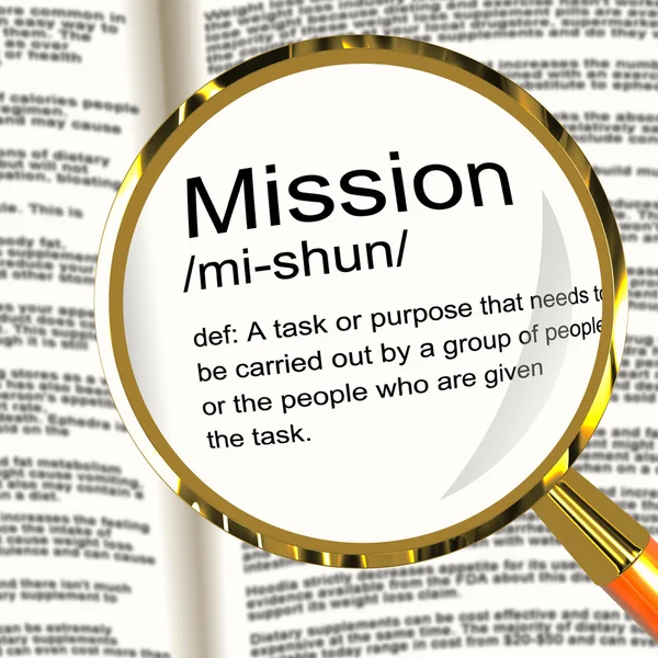 Lupa de definición de misión que muestra la meta de tarea o la asignación a — Foto de Stock