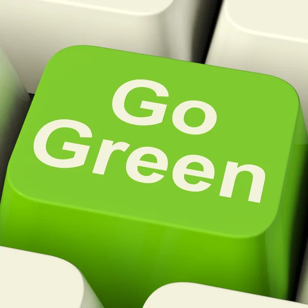 Klíč zelené počítače ukazující, recyklace a ekologicky šetrné — Stock fotografie