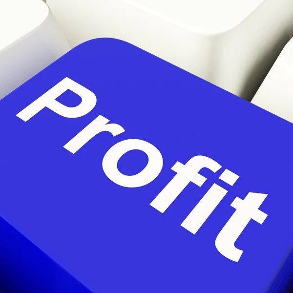 Chave de computador lucro em azul mostrando ganhos e investimento — Fotografia de Stock