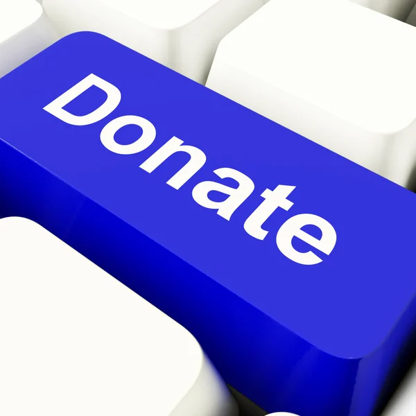 Donar la clave de la computadora en azul mostrando caridad y recaudación de fondos —  Fotos de Stock
