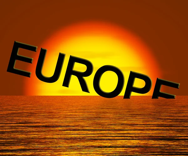 Europe Sinking And Sunset Showing Depression Recession And Econo — Stock Photo, Image