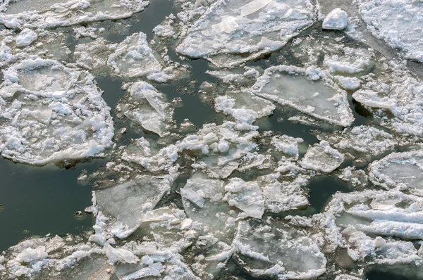 氷の水の上 — ストック写真
