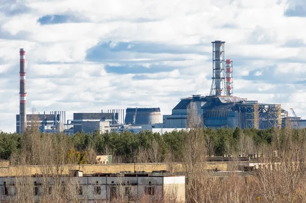 Centrale nucleare di Chernobyl da lontano, 2012 — Foto Stock