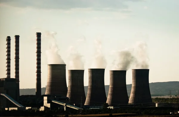 Dampen die uit elektriciteitscentrale — Stockfoto