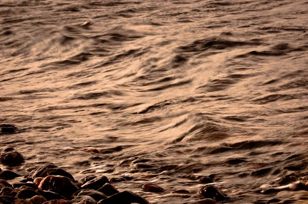 바다의 해 안에 바위 — 스톡 사진