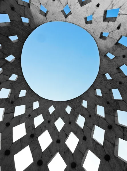 Kruh ve tvaru střechy moderní budovy — Stock fotografie