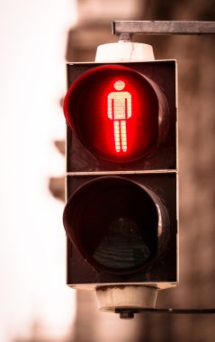 Red pedestrian lamp clipart