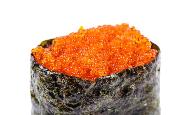 Tobiko gunkan sushi met vis roe — Stockfoto