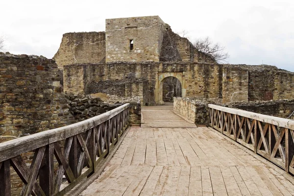 Ruiner av det gamla slottet — Stockfoto