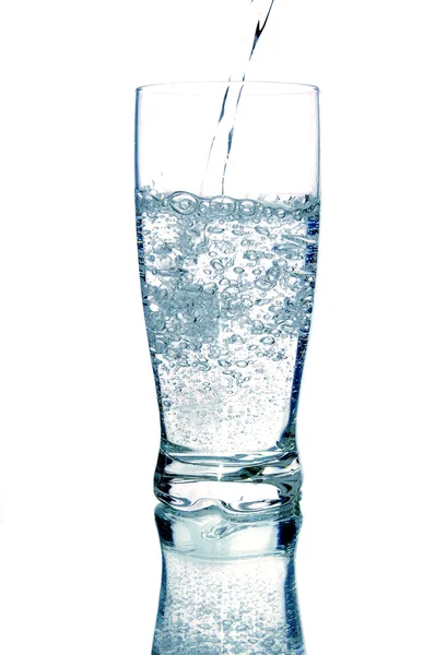 Ένα ποτήρι του μεταλλικού νερού — Φωτογραφία Αρχείου
