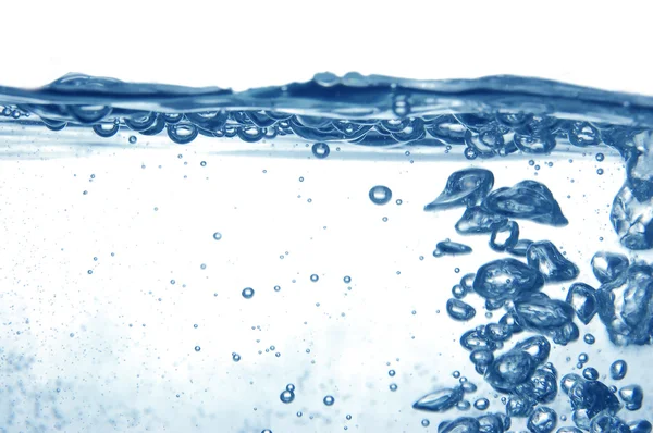 泡のある青い水 — ストック写真