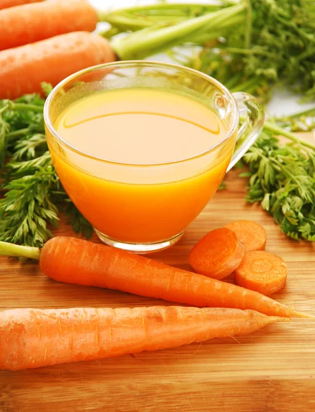 Fresh carrot juice — Stock Photo, Image