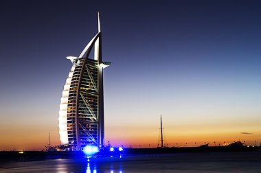 Dubai gece çekimi