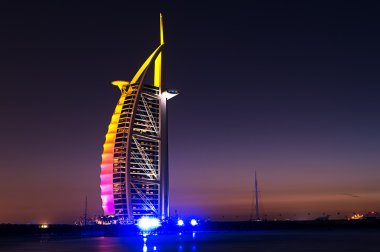 Dubai gece çekimi
