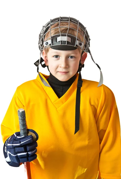 Garçon mignon en uniforme de hockey jaune — Photo