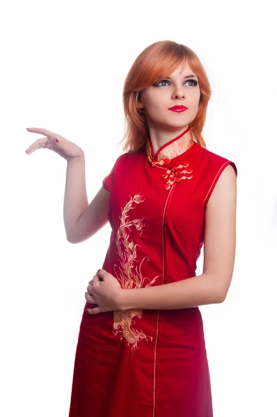Kinesisk flicka i röd klänning — Stockfoto