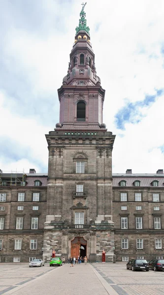 Vnitřní dvůr paláce christiansborg — Stock fotografie