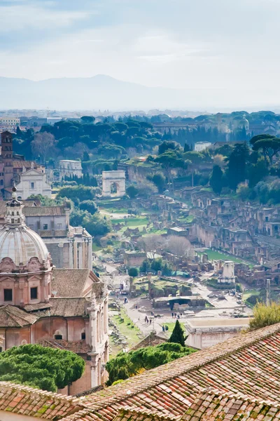 Руины на Капитолийском холме в Риме — стоковое фото