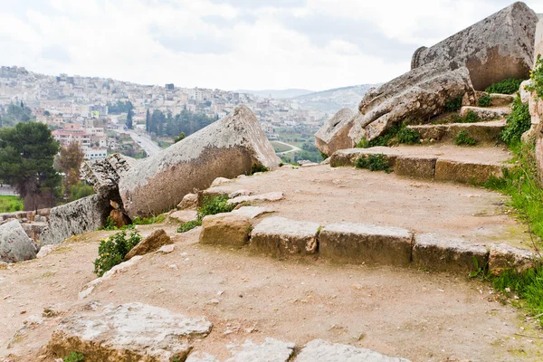 प्राचीन शहर जेराश में प्राचीन रोमन खंडहर — स्टॉक फ़ोटो, इमेज