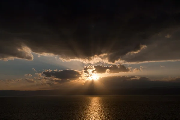 Захід сонця на Мертве море — стокове фото