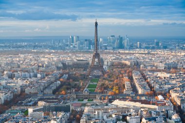 Eyfel Kulesi ve paris Panoraması