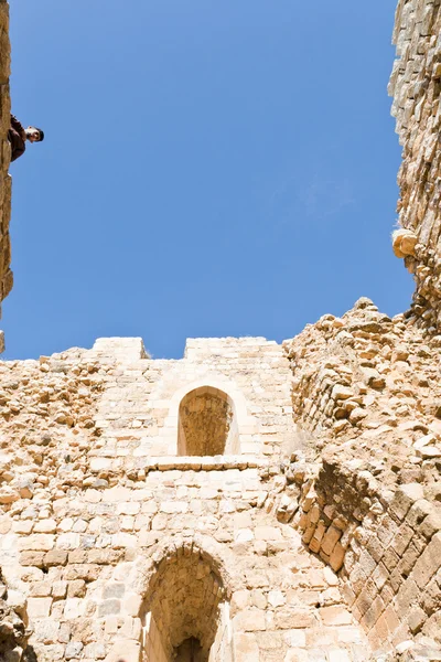 Muralla de piedra interior de la torre en el castillo de Kerak, Jordania — Foto de Stock