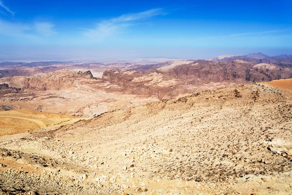 Jordánia hegyi panorámája Petra közelében — Stock Fotó