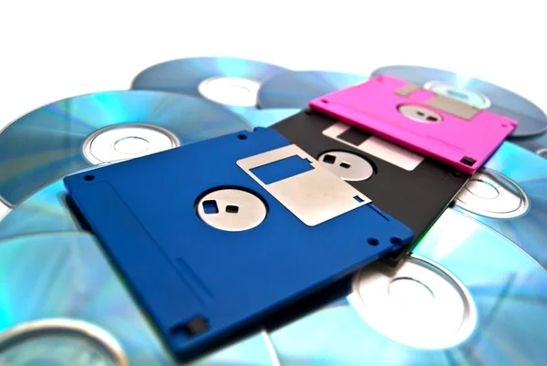 Rosa, blaue und schwarze Disketten — Stockfoto