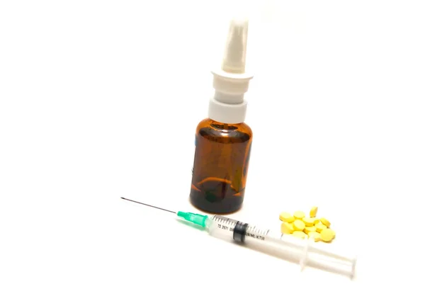 Syringe, tablets and bottle — Stock Photo, Image